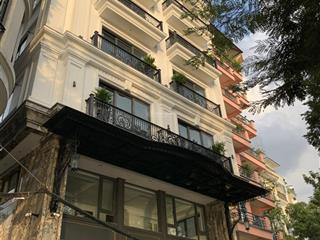 Cho thuê toà 7t căn góc thang máy mặt ngõ láng hạ giao huỳnh thúc kháng 3 ô tô tránh, dt 120m mt 8m