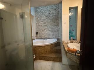 Cực hiếm nhà 4,5t phố hàng khoai đối diện chợ đồng xuân lõi phố cổ kd sầm uất, dt 29m mt 6m 10,5tỷ