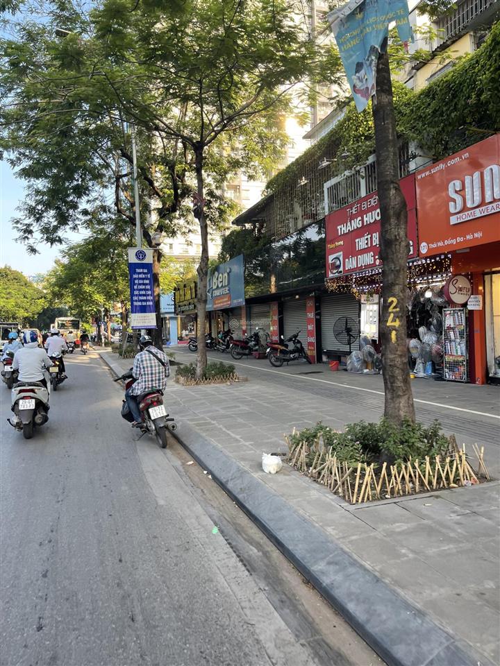 Nhà 4t căn góc mặt tiền rộng 5m đẹp nhất phố tôn đức thắng gần văn miếu, hè 5m, dt 43/55m2