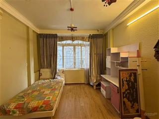 Siêu hiếm 8,8tỷ nhà 4,5t mới đẹp mặt ngõ chính cách mp văn cao 15m ba gác vào, dt28/33m mt 3,5m