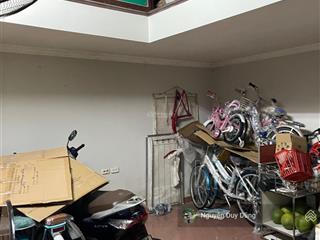 Cho thuê nhà ngõ 170 bà triệu, diện tích 80m2, giá 20tr/th