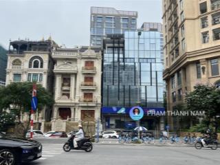 Bán tòa văn phòng 140m 8 tầng có hầm, khu phố lạc long quân , giao với phố võ chí công tây hồ hn