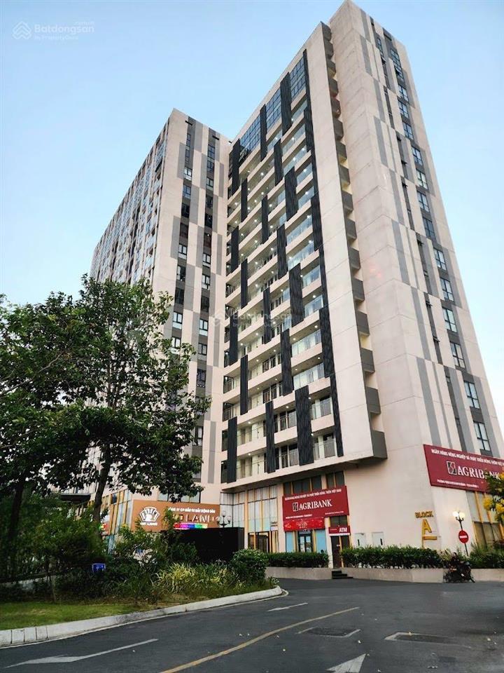 Bán căn hộ centana thủ thiêm q2.  zalo thu huong land 0903 358 ***