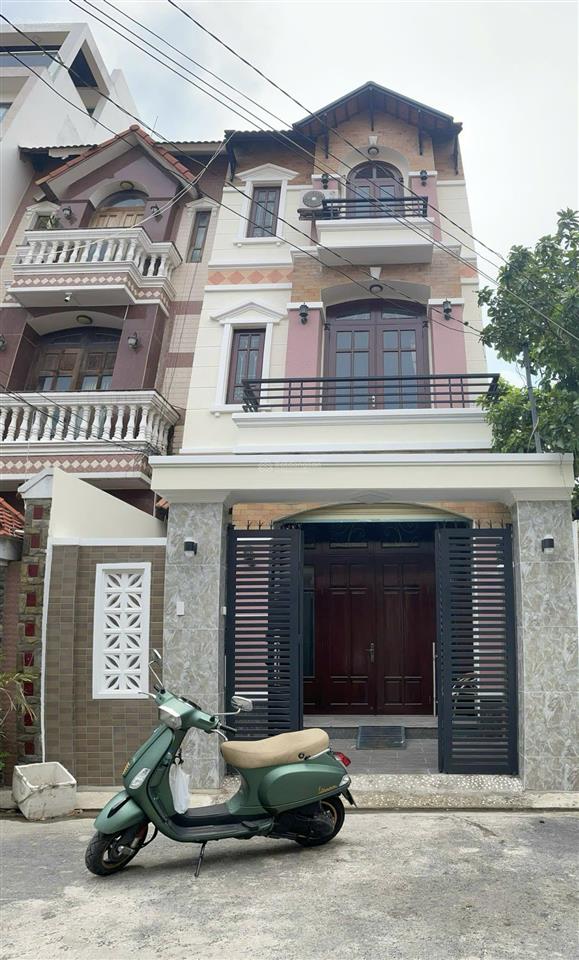Bán nhà phố  biệt thự. zalo 0903 358 ***