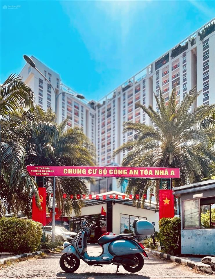 Cần bán căn hộ 3pn căn góc chung cư bộ công an.  zalo 0903 358 ***