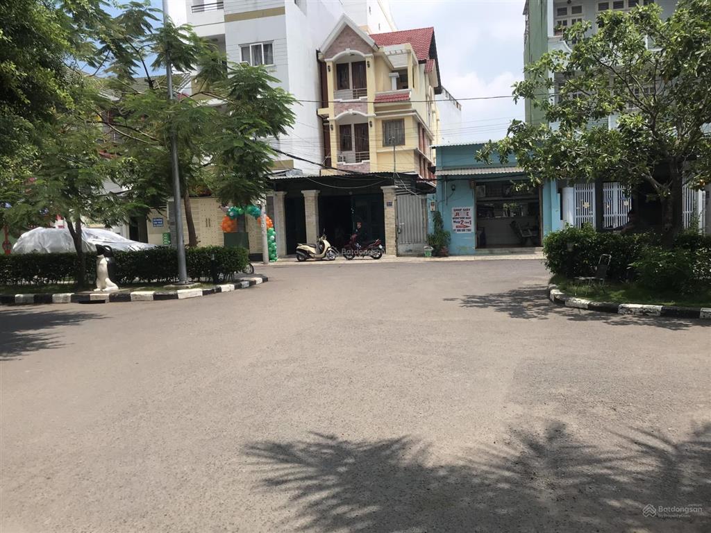 Cần bán căn hộ 2pn chung cư bộ công an.  zalo 0903 358 ***