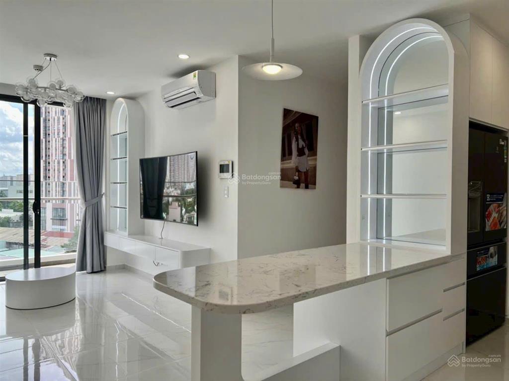 Bán căn hộ precia 2pn. zalo 0903 358 ***