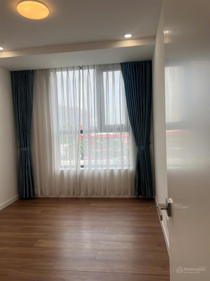 Bán căn hộ precia 2pn. zalo 0903 358 ***