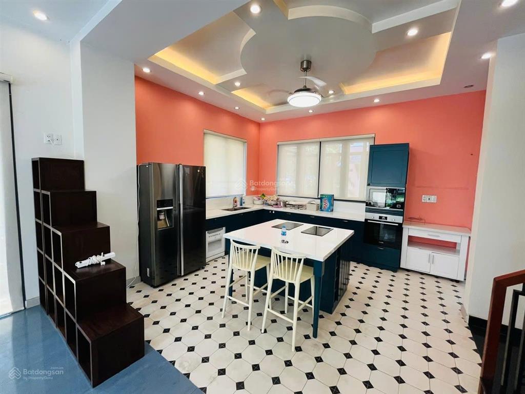 Căn góc biệt thự thảo nguyên sài gòn, sát bên vietnam golf & country club