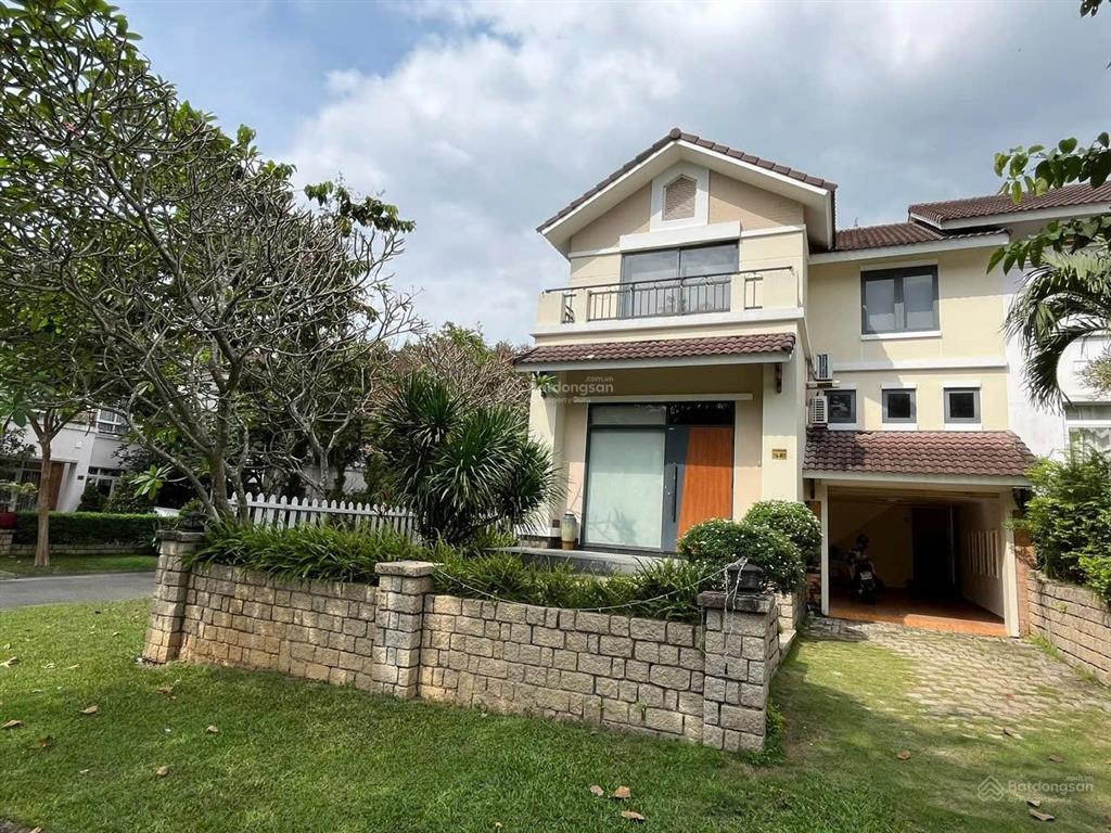 Căn góc biệt thự thảo nguyên sài gòn, sát bên vietnam golf & country club