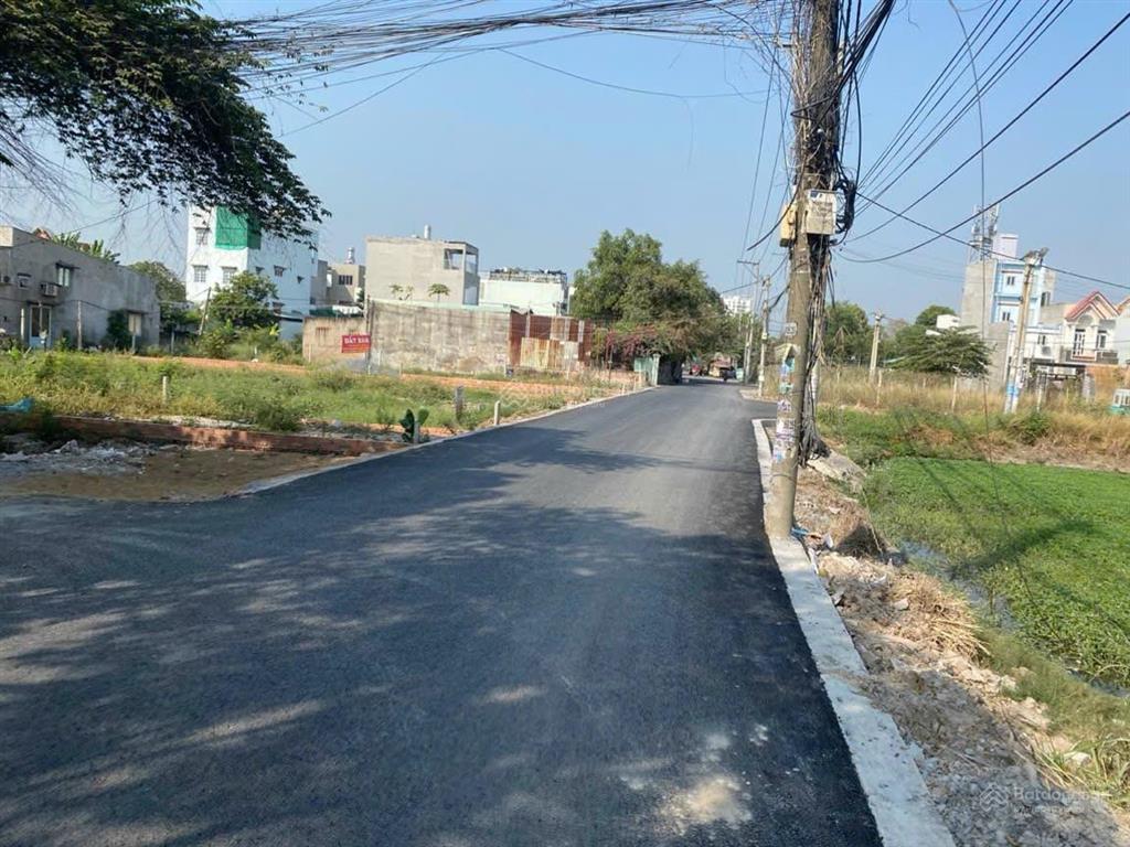 Đất kinh doanh 3 mt 8m+4m hẻm 185/19k ngô chí quốc dt 122m2 giá 5,5tỷ tl  0902 743 *** tùng anh