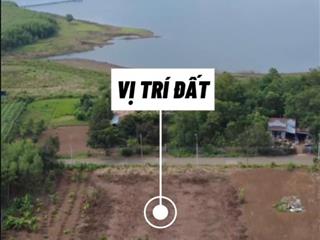 Cần tiền bán lô đất đẹp 1209m2 ngay khu dân cư, hướng ra hồ bàu cạn, vuông vức, giá thương lượng