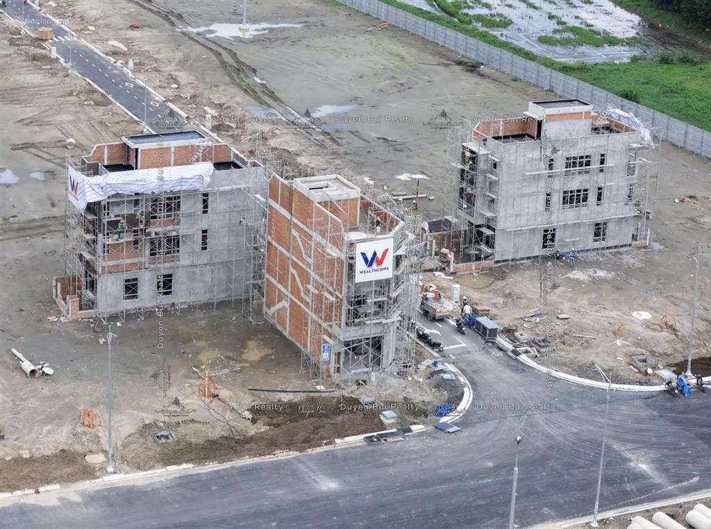 Duy nhất 1 căn, suất nội bộ, 90m2 đất, ngay trung tâm dự án, hướng mát, thanh toán chỉ 10% ký hđmb