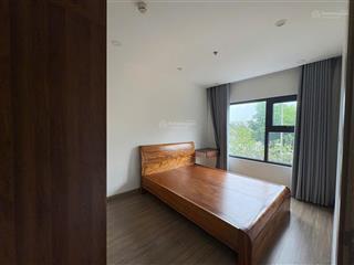 Cần bán căn 3 phòng ngủ 92m2 tầng thấp origami đầy đủ nội thất gỗ, mới, giá 4 tỷ 850 thương lượng