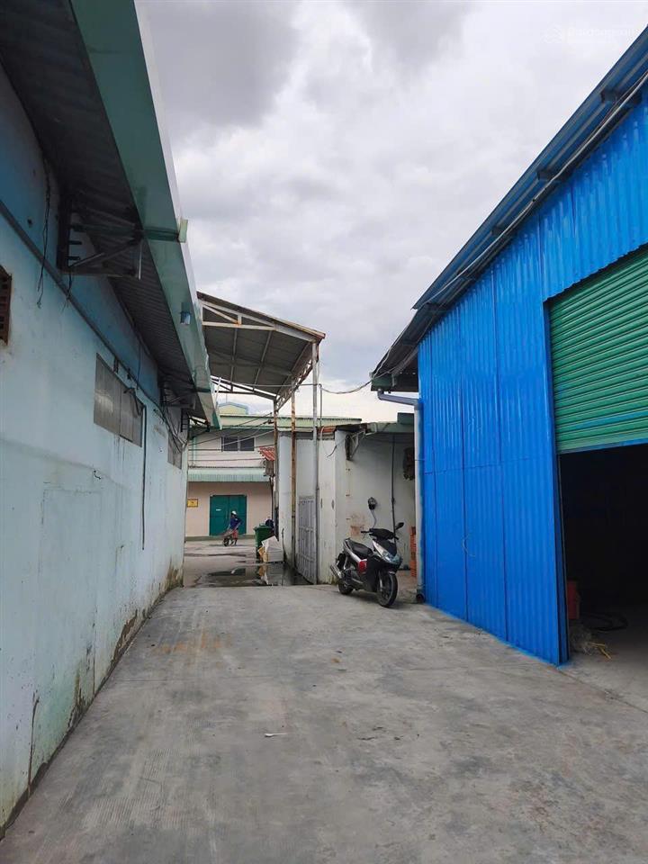 Kho 200m giá 14 triệu hẻm xe tải đường tâm bình hiệp bình chánh thủ đức