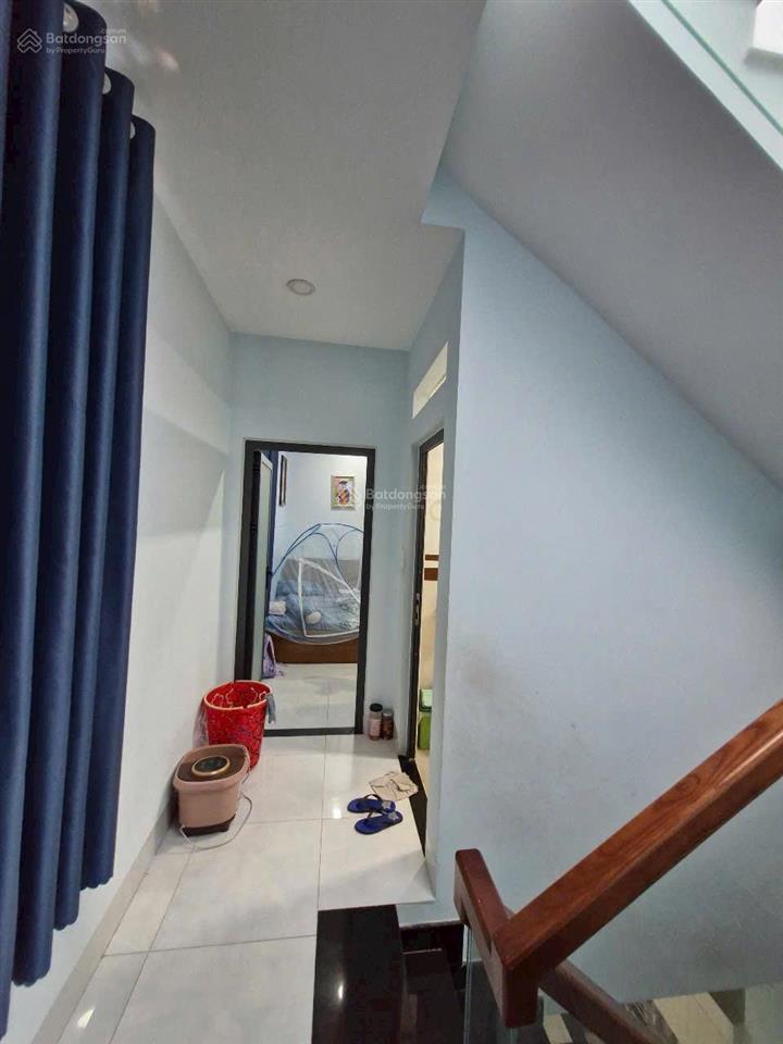 Nhà linh đông khu phân lô 5,8x14 xây 1 trệt 2 lầu hoàn công