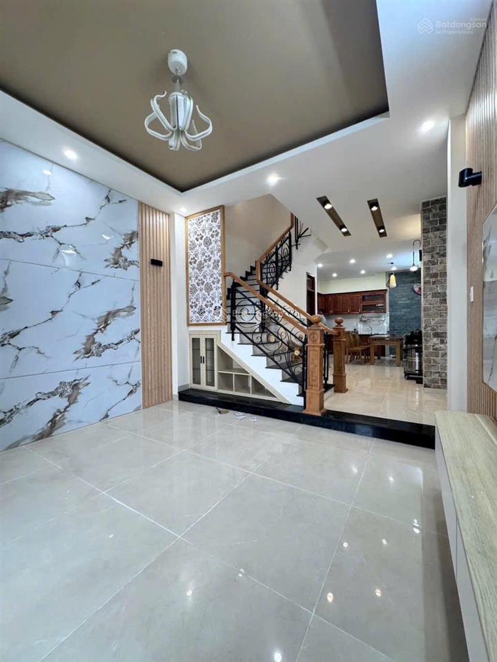 Bán nhà 1 trệt 2 lầu + sân thượng đường số 2 phường trường thọ tp thủ đức