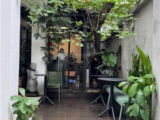Cho thuê mb thái ly 11x16m, trệt, 3 lầu, 5pn, giá 90tr  văn phòng, cafe, spa, showroom