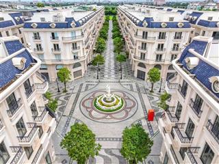 Nhà bán gửi bán giá tốt tại vạn phúc city chỉ 19,5 tỷ. nhấp vào để xem chi tiết