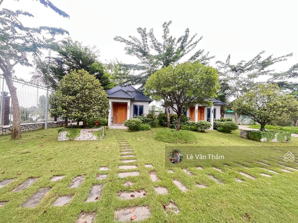 Bán nhà riêng vườn khu nghỉ dưỡng tiếp giáp sông đồng nai 4600m2 vĩnh cửu đồng nai, chỉ 6,5tr/m2