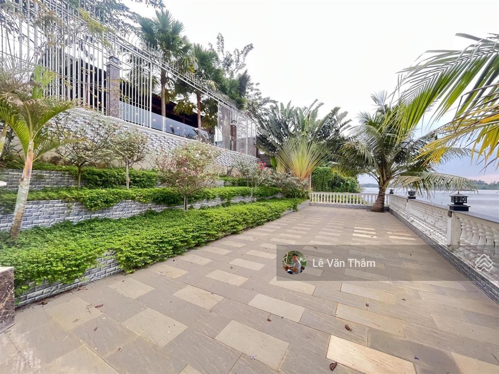 Bán nhà riêng vườn khu nghỉ dưỡng tiếp giáp sông đồng nai 4600m2 vĩnh cửu đồng nai, chỉ 6,5tr/m2
