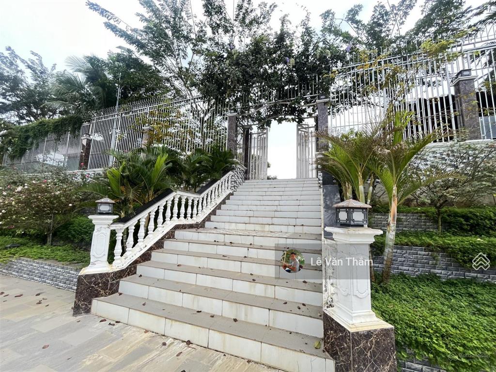 Bán nhà riêng vườn khu nghỉ dưỡng tiếp giáp sông đồng nai 4600m2 vĩnh cửu đồng nai, chỉ 6,5tr/m2