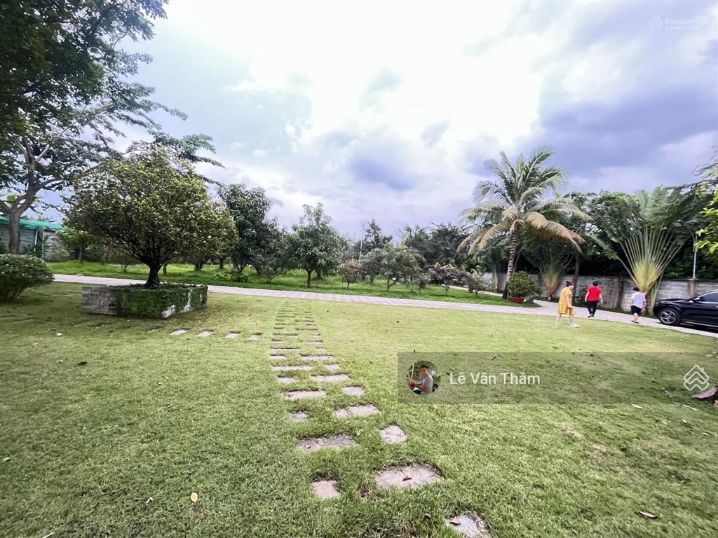 Bán nhà riêng vườn khu nghỉ dưỡng tiếp giáp sông đồng nai 4600m2 vĩnh cửu đồng nai, chỉ 6,5tr/m2