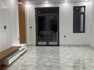 Bán nhà riêng tại đường 160, thủ đức, 8 tỷ, 80m2, 4pn + 5wc + 3 tầng