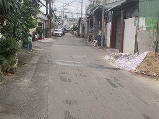 Bán căn nhà cấp 4 gác lững mặt tiền đường 6, linh xuân