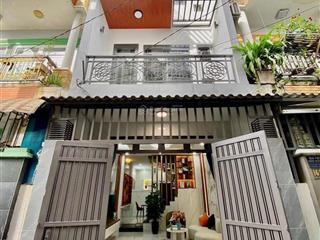 Bán nhà đẹp ,mới keng 4,2m x13m.xây 2 lầu hẻm xe hơi đậu cữa,đường thới an 05,phường thới an.q12
