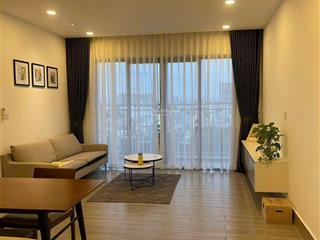 Bán gấp palm heights căn góc 3pn / 105m2. giá tốt 9,5 tỷ bao sổ thuế phí, view nội khu thoáng