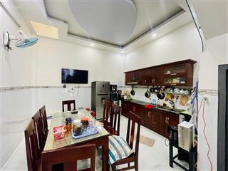 Bán nhà 3 tầng dt 65m2 gồm 3pn, giá 5.35 tỷ tl, nhận ký gưi 0917 288 *** mr thương