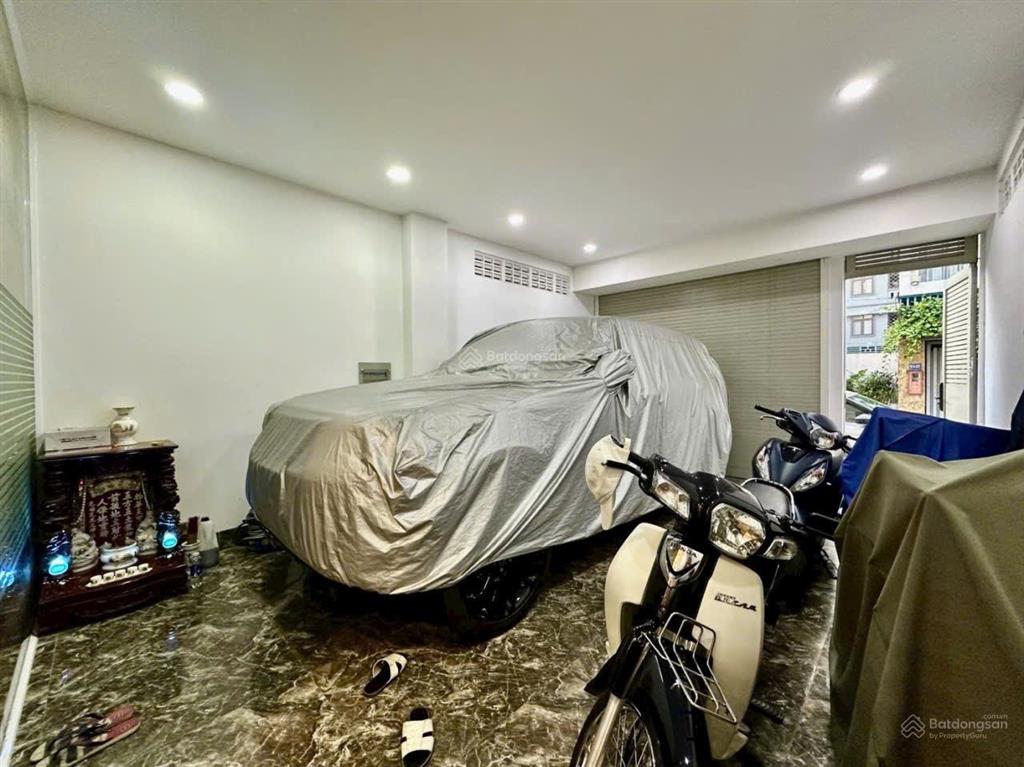 Bán nhà 5 tầng, thang máy, dt 115m² gồm 7pn, nội thất xịn, giá 12,5 tỷ.  0917 288 ***
