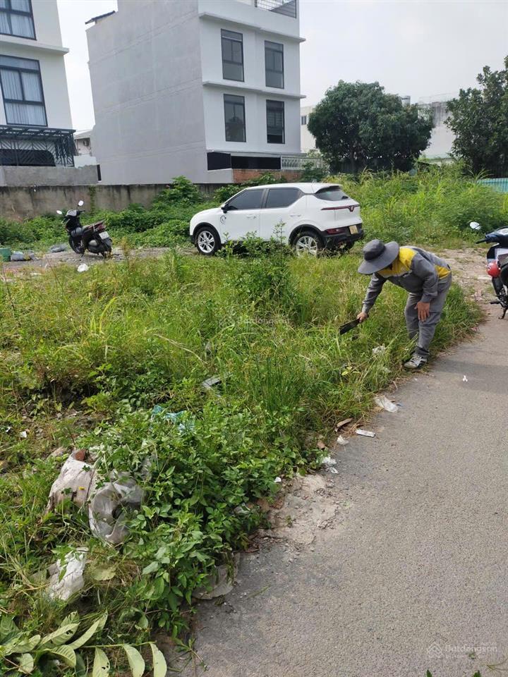 Bán 3 lô đất đẹp nhất đường 11 trường thọ, 80m2 giá 6.5 tỷ.  0917 288 ***, nhận ký gửi