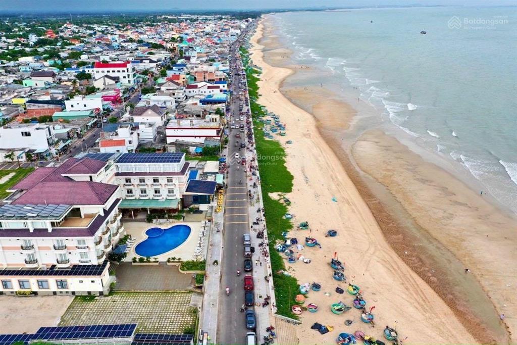 Bán đất mặt tiền bờ kè phước hải (đường trần hưng đạo), diện tích lớn tiện xây khách sạn