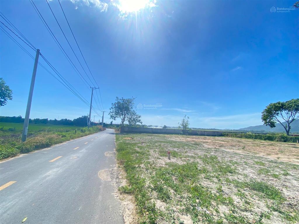 Đất mặt tiền đg tôn thất thuyết, gần đường ven biển vũng tàu bình châu, cách biển phước hải 5 phút