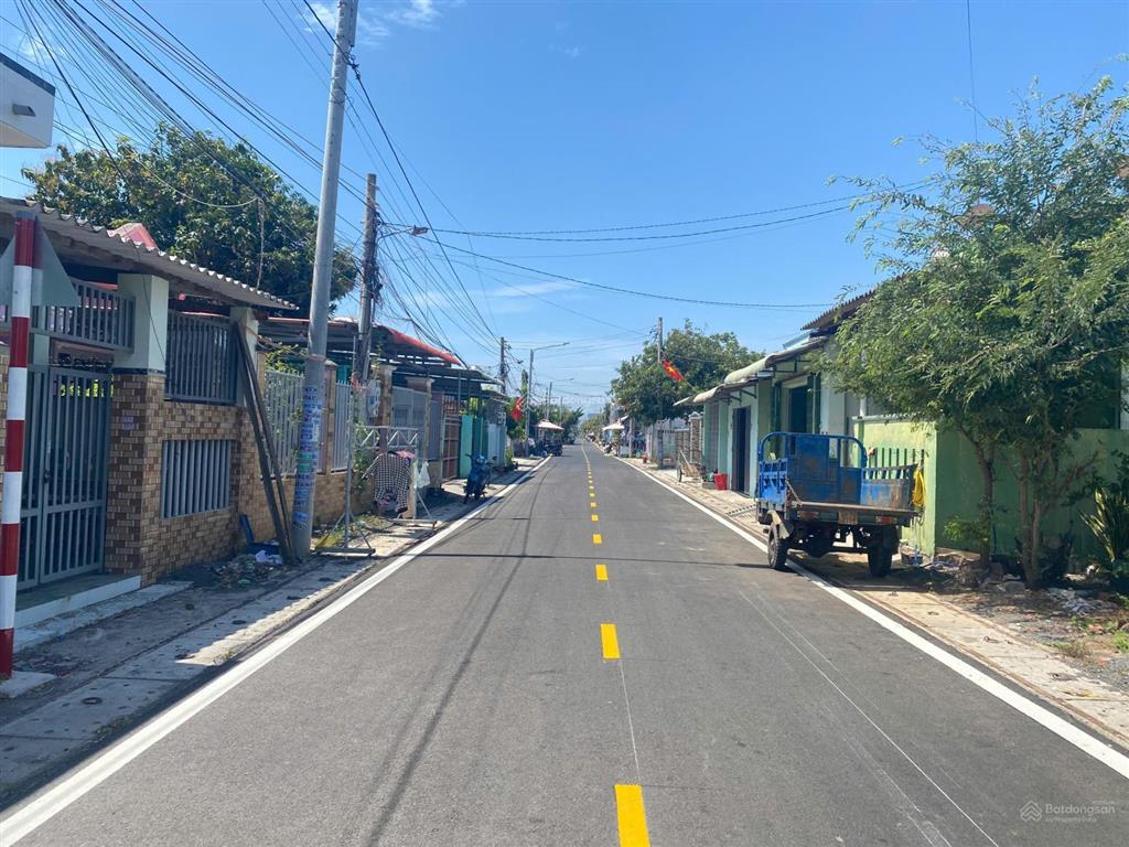 Giá tốt đầu tư, nghỉ dưỡng  bán đất ven biển lộc an, cách biển chỉ 500m, mặt tiền đường nhựa