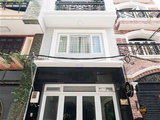 Bán nhà ngay vòng xoay ngã sáu phù đổng thiên vương, phường bến thành, quận 1  0943 494 ***