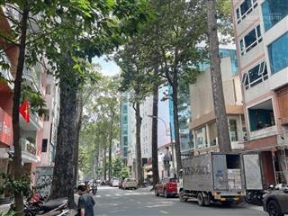 Giá tốt cho nhà đẹp vuông vức mặt tiền trung tâm quận 1, cách chợ bến thành 1km  0913 083 ***