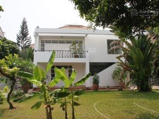 Biệt thự khu compound đường trần não, phường bình an, quận 2, dt đất 846m2  0943 494 ***