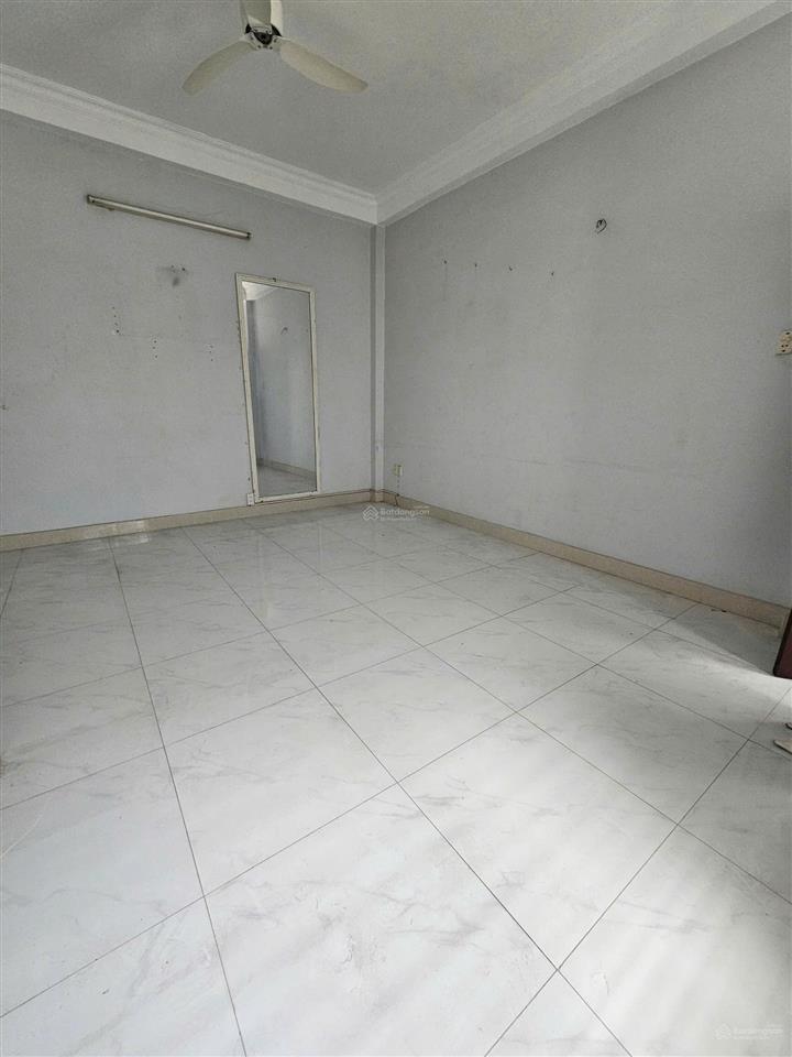 11.9 tỷ nhà phố khu trần não, quận 2  an ninh, yên tĩnh, bảo vệ 24/24, có chỗ đậu ô tô, sổ hồng