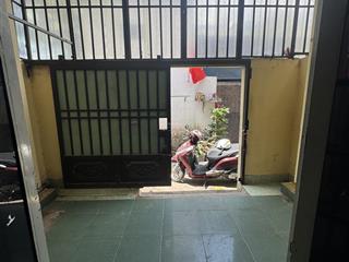 Bán nhà 1 trệt 1 gác hẻm 3m đ.8 linh xuân , thủ đức