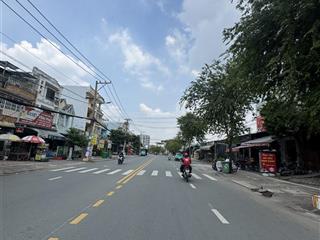 Bán đất mt đường d2 , 9,99 tỷ , 105m2 ngang 5 , man thiện  quận 9 , hcm
