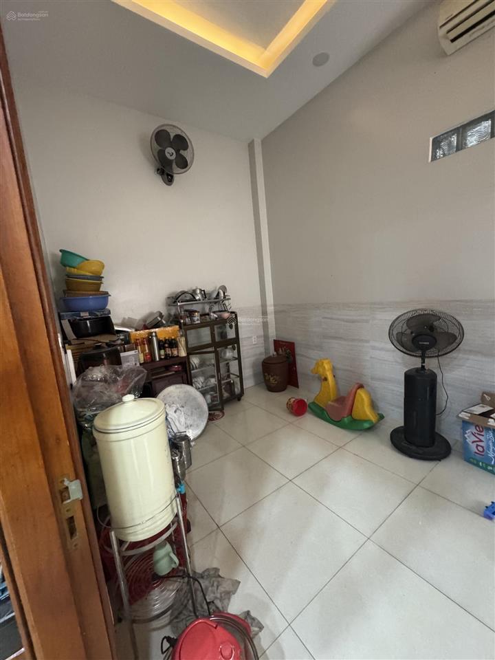 Bán nhà 1 trệt 2 lầu + st, 6 tỷ hơn xíu, hxh 6m, đường 6, phường linh xuân, thủ đức
