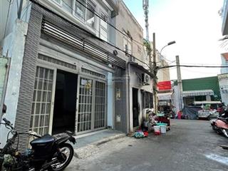 Chủ cần bán căn nhà nằm ở đường số 8 chợ đo đạc, giá 9,3 tỷ