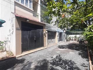 Đất thổ cư 62m2 giá 4,55 tỷ, cách phạm văn đồng 300m, sổ hồng riêng