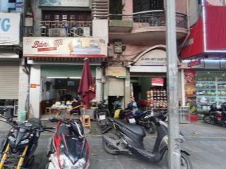 Bán nhà mặt tiền phố huế có vỉa hè rộng tiện kinh doanh, sổ hồng chính chủ ký bán nhanh