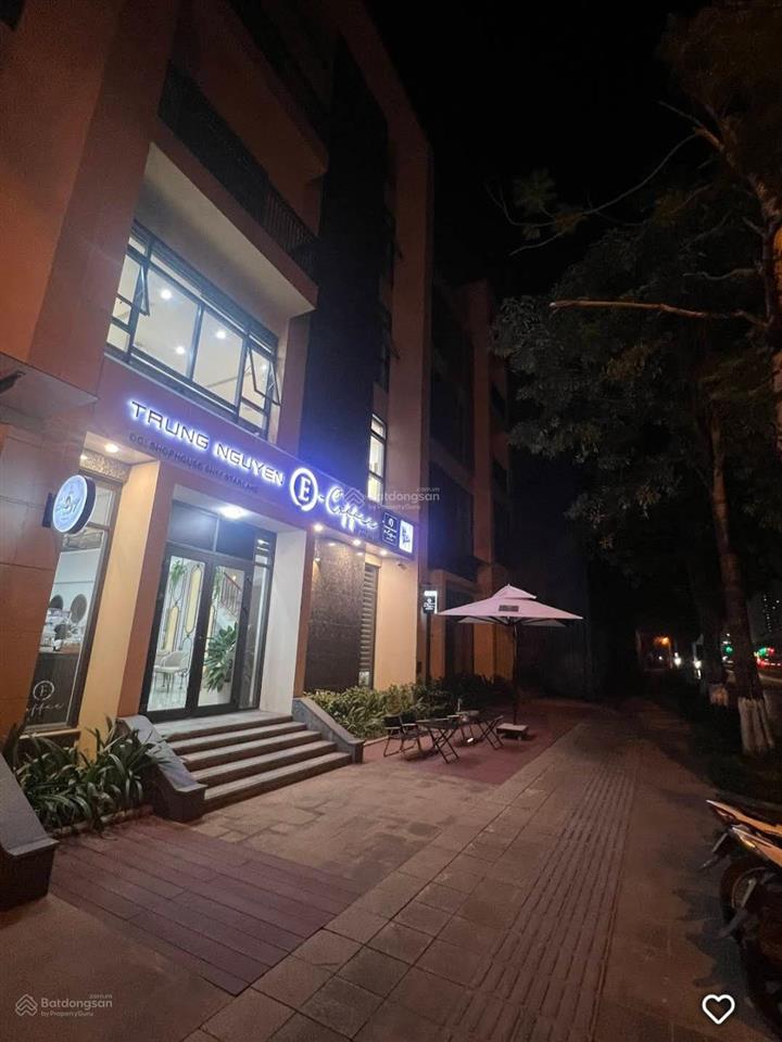 Cho thuê văn phòng 100m2, mặt tiền đường xuân tảo, nguyễn văn huyên kéo dài, để xe oto thoải mái