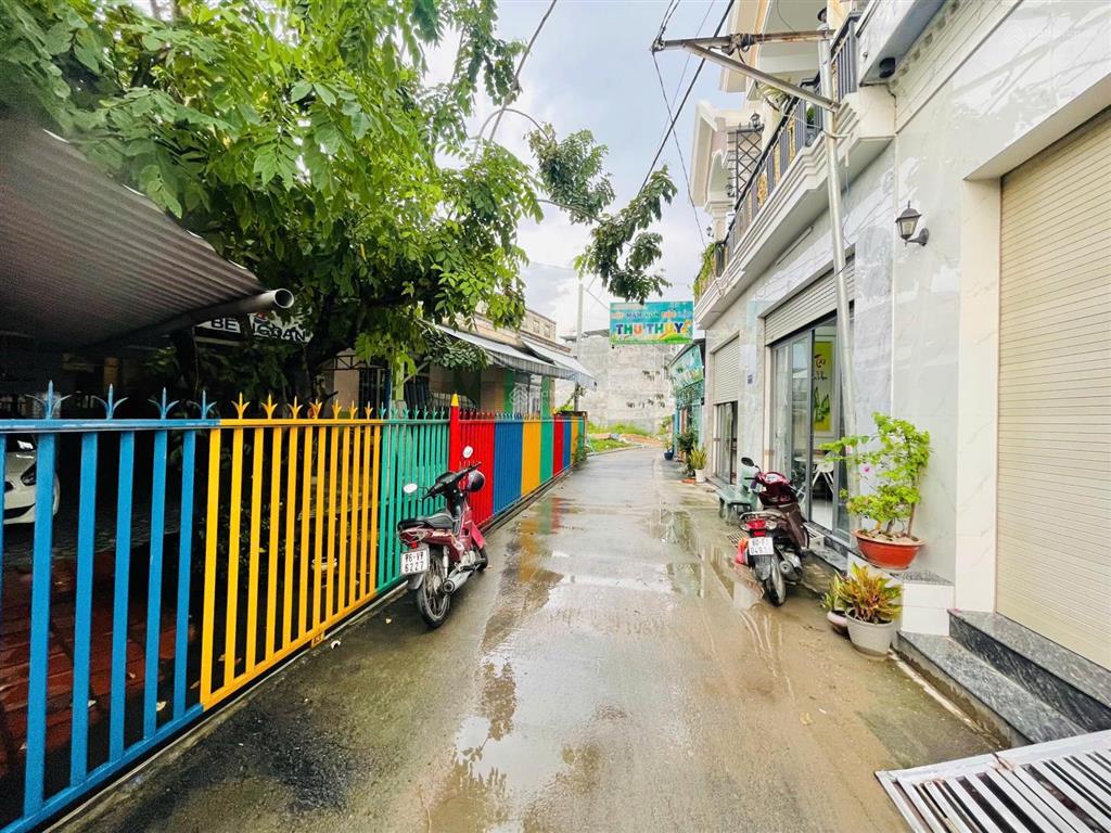 Chủ gởi bán lô đất p.bửu hòa, 4x21=84m2, shr, ngay chợ đồn,giá 1,̉8 tỷ,nguyễn tri phương vào 50m