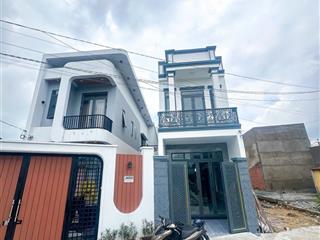 Chính chủ gởi bán nhà 1 trệt 1 lầu tân vạn mới xây, 62,3m2 3pn, hẻm ô tô 7 chỗ, sổ riêng hỗ trợ vay
